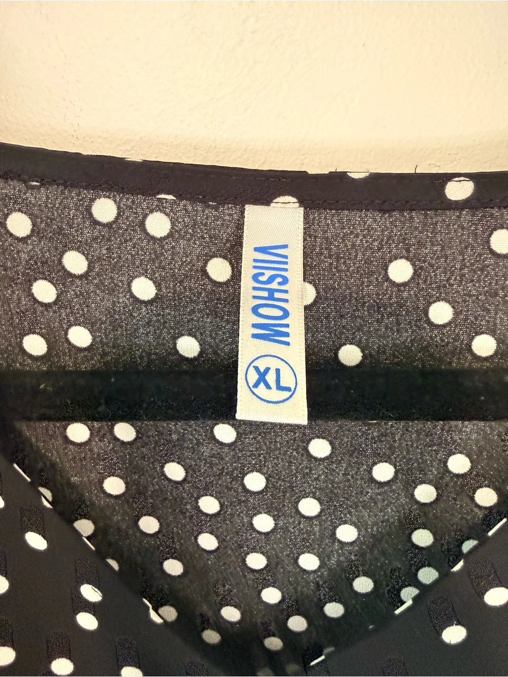 VIISHOW XL Black White Polka Dot Tie Front Blouse V Neck Flutter Sleeve Top - Picture 6 of 8